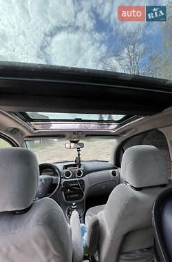 Хэтчбек Citroen C3 2005 в 