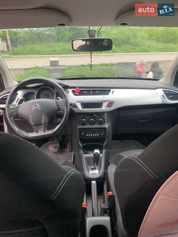 Хэтчбек Citroen C3 2011 в Львове