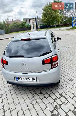 Хэтчбек Citroen C3 2013 в 
