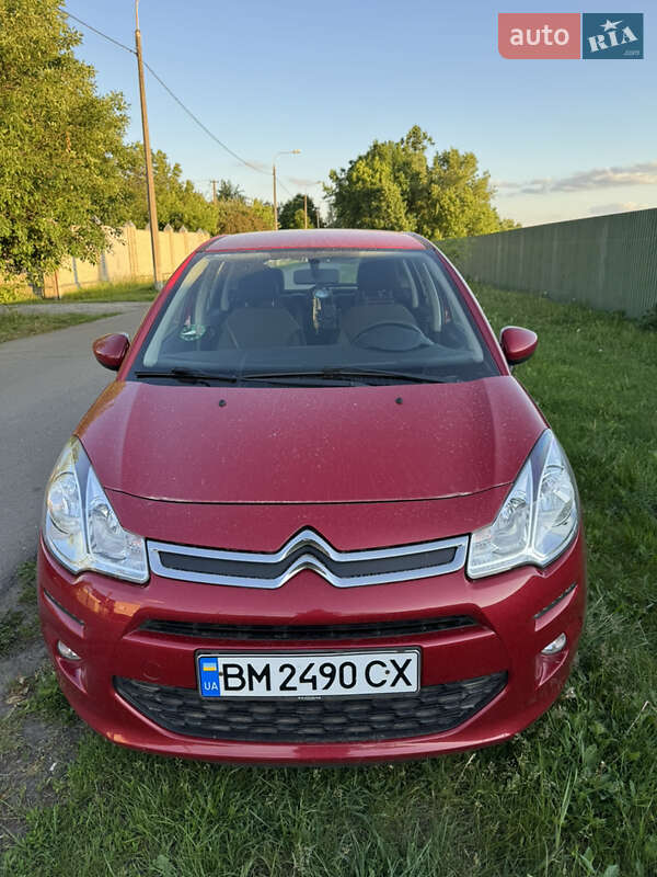 Хэтчбек Citroen C3 2015 в 