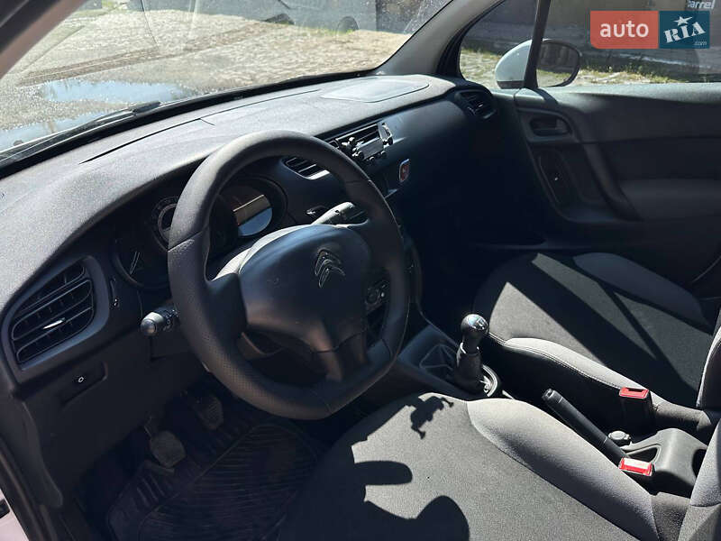 Хэтчбек Citroen C3 2013 в Луцке