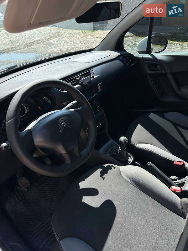 Хэтчбек Citroen C3 2013 в Луцке