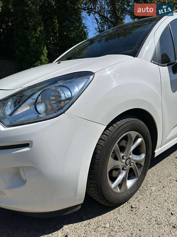Хэтчбек Citroen C3 2013 в Луцке