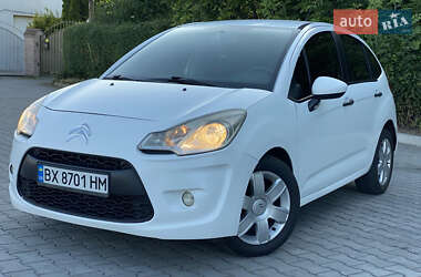 Хэтчбек Citroen C3 2010 в 