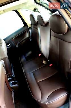 Хэтчбек Citroen C3 2006 в 