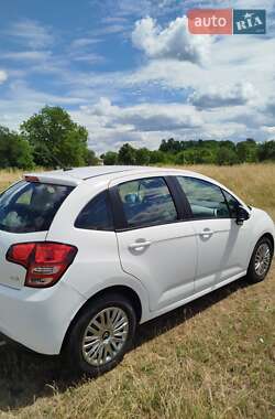 Хетчбек Citroen C3 2011 в 