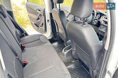 Хэтчбек Citroen C3 2013 в 