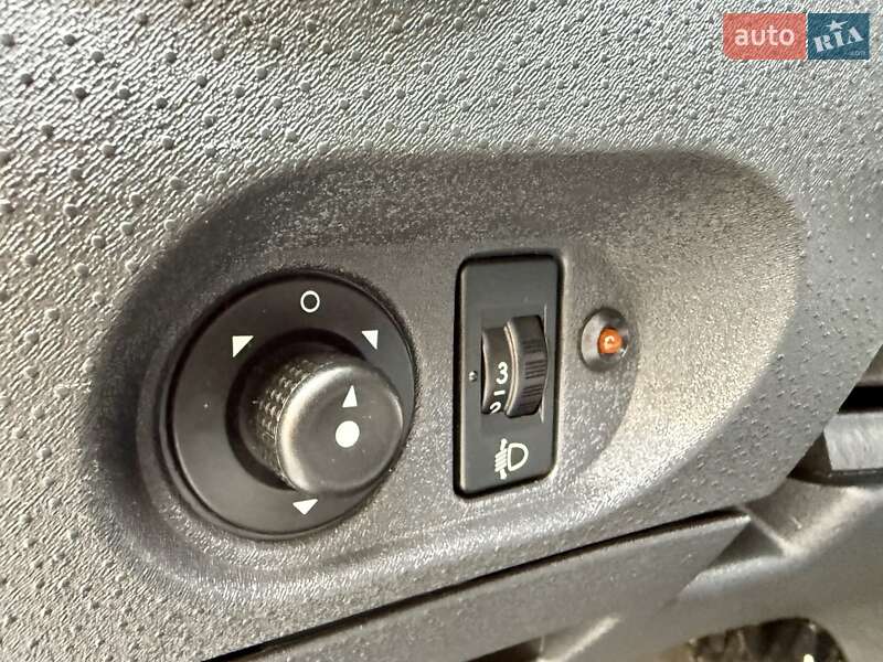 Хэтчбек Citroen C3 2005 в Одессе