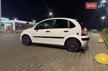Хэтчбек Citroen C3 2008 в 