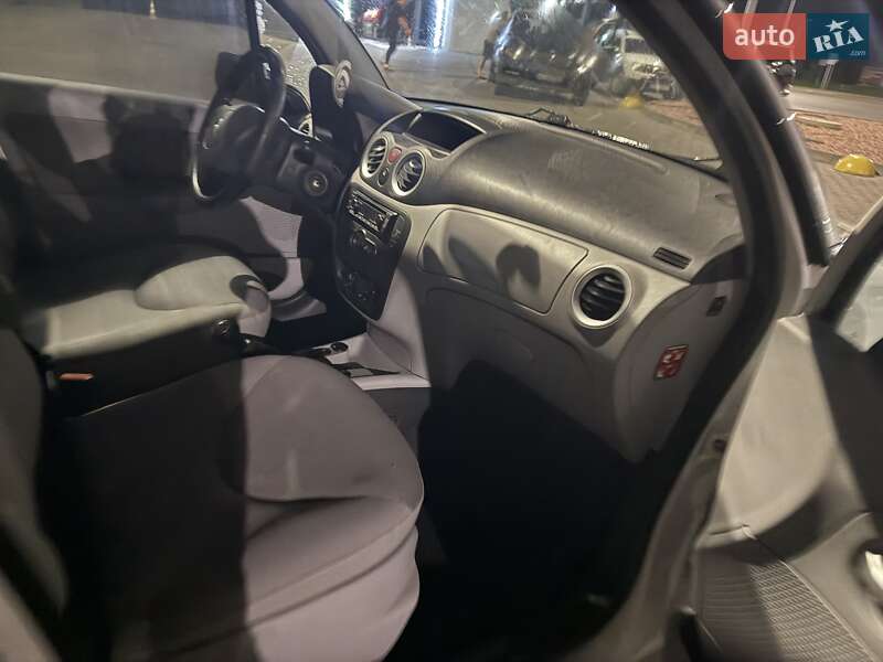 Хэтчбек Citroen C3 2008 в Луцке