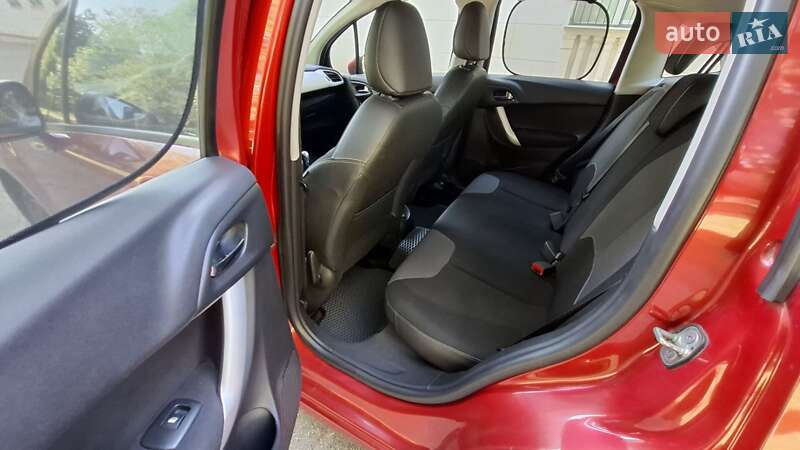 Хэтчбек Citroen C3 2011 в Запорожье
