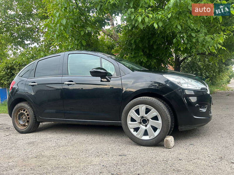 Хетчбек Citroen C3 2012 в Чутовому