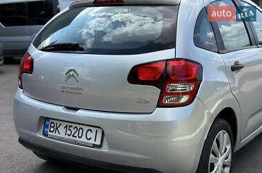 Хэтчбек Citroen C3 2010 в 