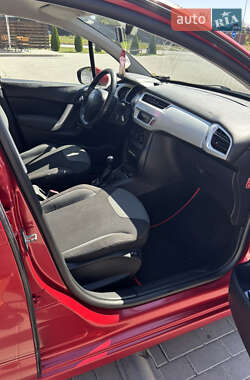 Хэтчбек Citroen C3 2011 в 