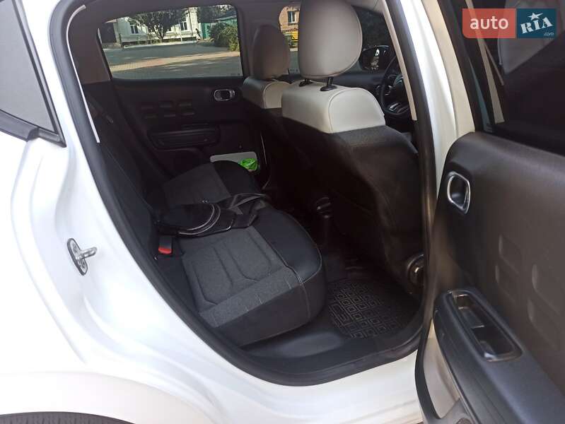 Хетчбек Citroen C3 2019 в Ромнах