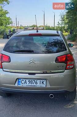 Хэтчбек Citroen C3 2011 в 