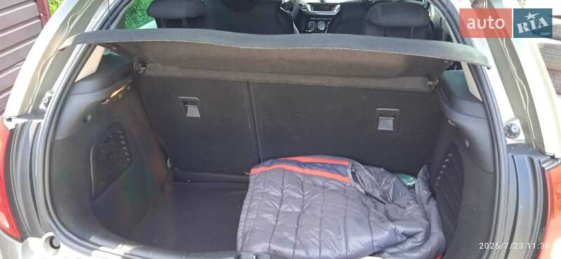 Хетчбек Citroen C3 2011 в Черкасах