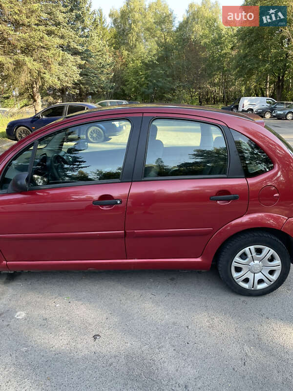 Хэтчбек Citroen C3 2005 в Луцке