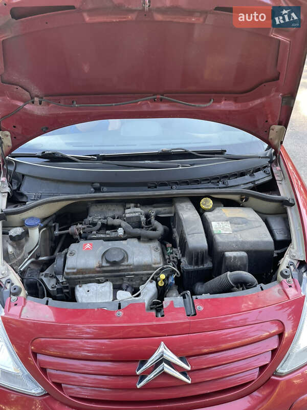 Хэтчбек Citroen C3 2005 в Луцке