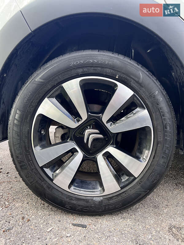 Хетчбек Citroen C3 2021 в Запоріжжі