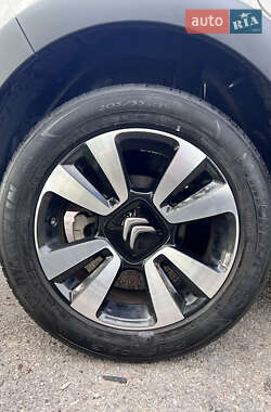 Хэтчбек Citroen C3 2021 в  фото 5 Хэтчбек Citroen C3 2021 в