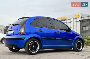 Хэтчбек Citroen C3 2004 в  фото 5 Хэтчбек Citroen C3 2004 в