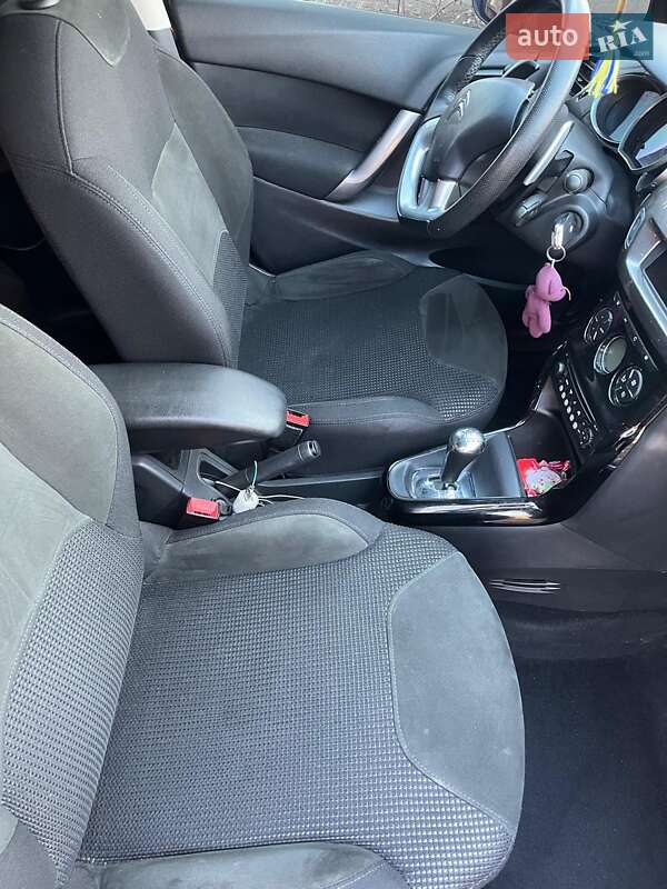Хэтчбек Citroen C3 2012 в Покрове