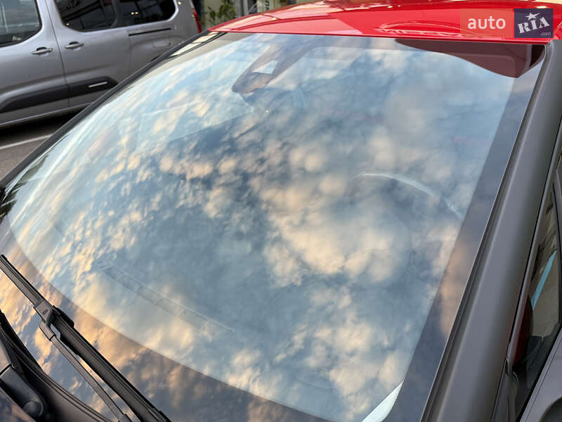 Хетчбек Citroen C3 2018 в Дніпрі фото 9 Хетчбек Citroen C3 2018 в Дніпрі