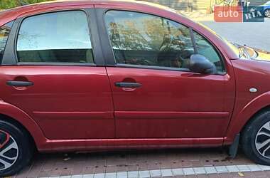 Хэтчбек Citroen C3 2004 в  фото 10 Хэтчбек Citroen C3 2004 в