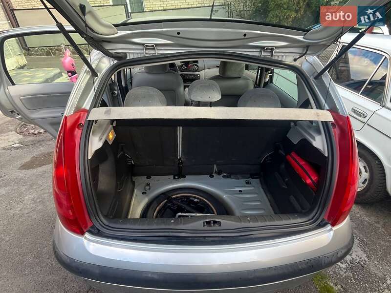 Хетчбек Citroen C3 2003 в Львові фото 4 Хетчбек Citroen C3 2003 в Львові
