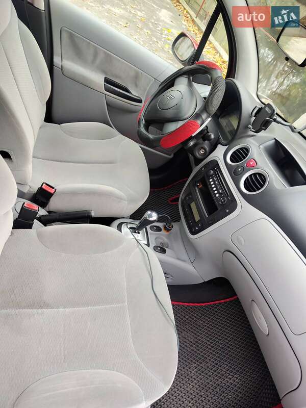 Хэтчбек Citroen C3 2005 в Киеве фото 5 Хэтчбек Citroen C3 2005 в Киеве