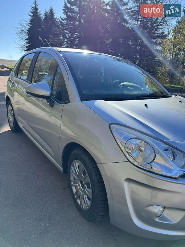 Хэтчбек Citroen C3 2012 в Житомире