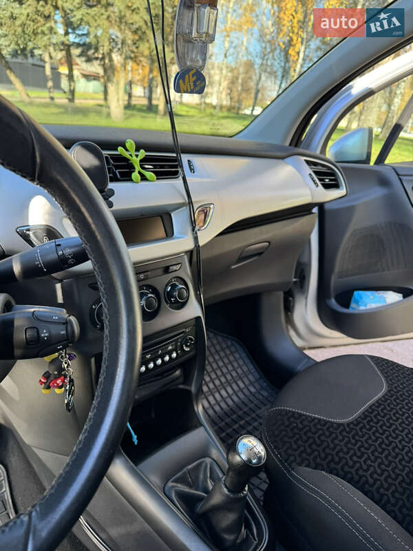 Хэтчбек Citroen C3 2012 в Житомире