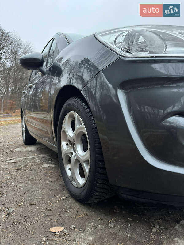 Хэтчбек Citroen C3 2012 в Бережанах