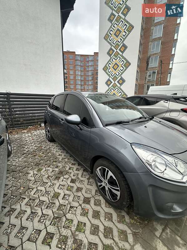 Хетчбек Citroen C3 2011 в Івано-Франківську