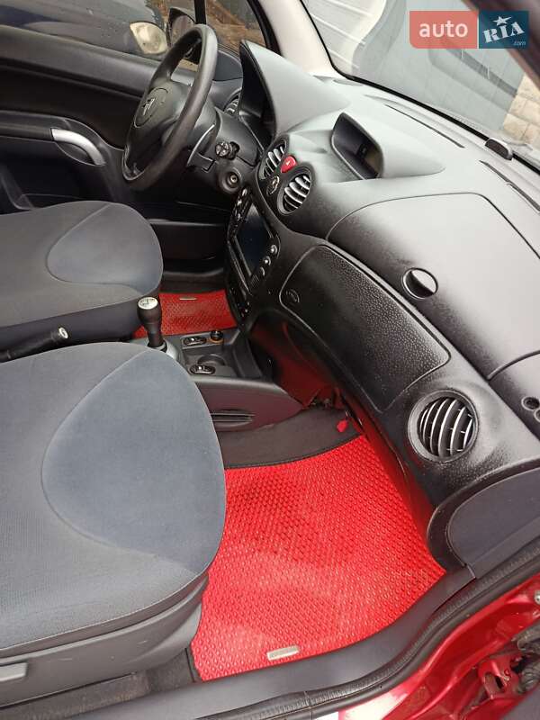 Хэтчбек Citroen C3 2005 в Теребовле