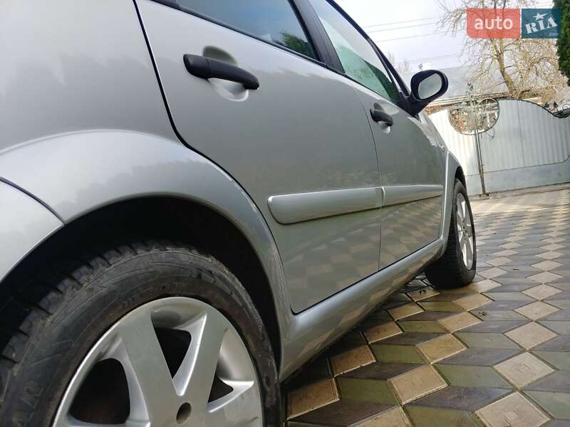 Хэтчбек Citroen C3 2006 в Черновцах