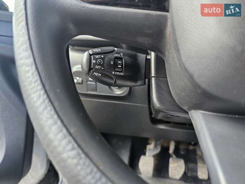 Хэтчбек Citroen C3 2020 в Каменском фото 14 Хэтчбек Citroen C3 2020 в Каменском