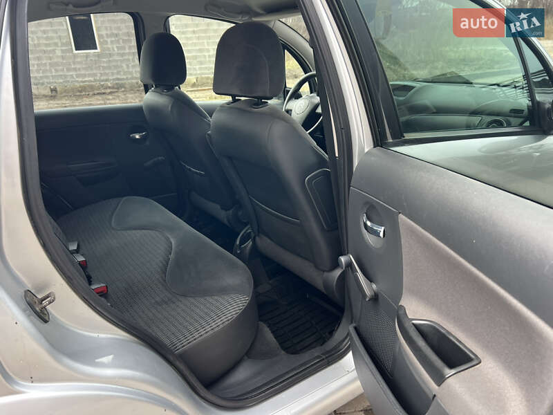 Хэтчбек Citroen C3 2006 в Тернополе