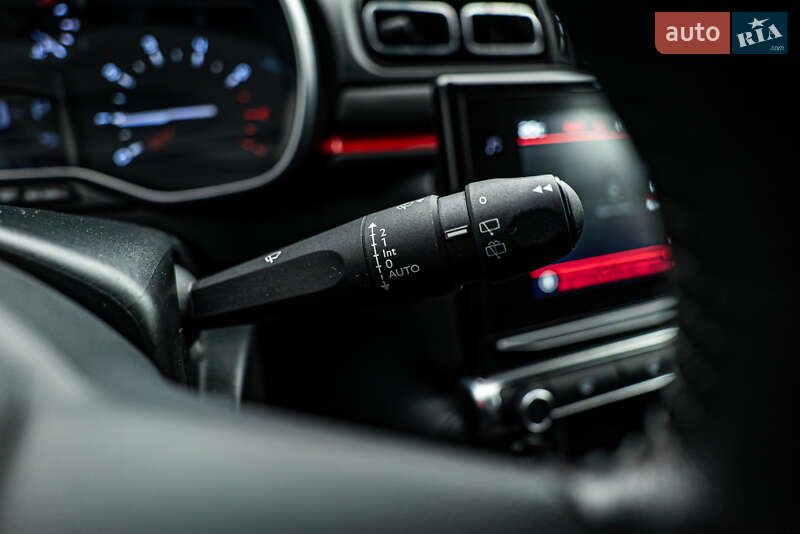 Хэтчбек Citroen C3 2017 в Киеве фото 15 Хэтчбек Citroen C3 2017 в Киеве
