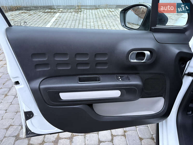 Хэтчбек Citroen C3 2017 в Горишних Плавнях