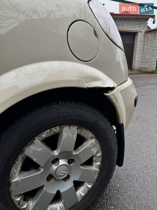 Хетчбек Citroen C3 2007 в Вишгороді