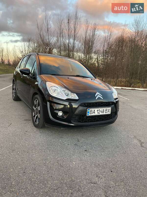 Хэтчбек Citroen C3 2010 в Звягеле