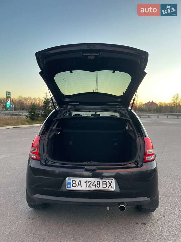 Хэтчбек Citroen C3 2010 в Звягеле