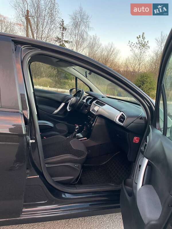 Хэтчбек Citroen C3 2010 в Звягеле