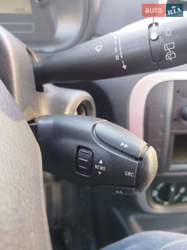 Хэтчбек Citroen C3 2005 в Киеве фото 52 Хэтчбек Citroen C3 2005 в Киеве