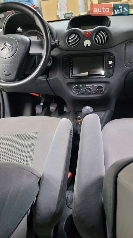 Хэтчбек Citroen C3 2004 в Ивано-Франковске
