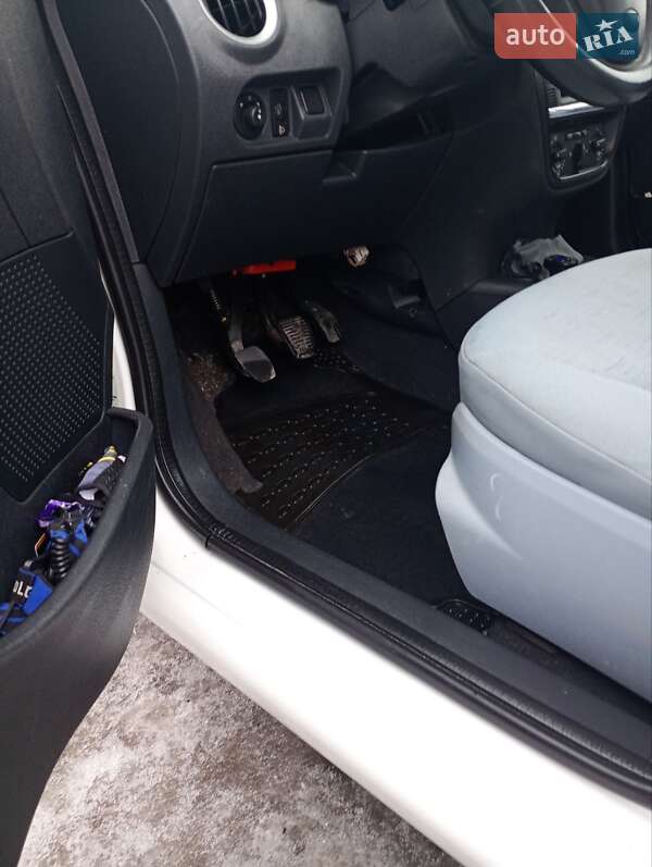 Хэтчбек Citroen C3 2006 в Шептицькому