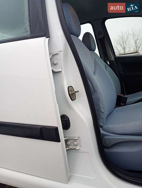 Хэтчбек Citroen C3 2006 в Шептицькому