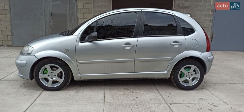 Хетчбек Citroen C3 2004 в Дубні фото 3 Хетчбек Citroen C3 2004 в Дубні